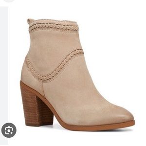 Aldos Cathrina Booties